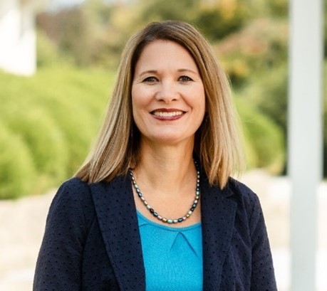 Lauren_Kazee_Headshot