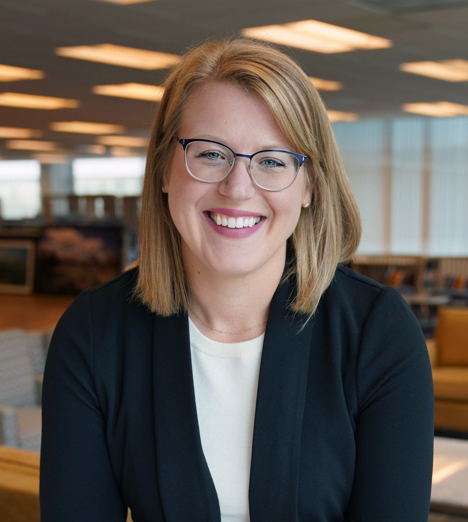 Rose_Goyings_Headshot