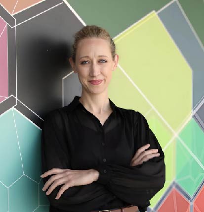 Sarah Elzinga Headshot