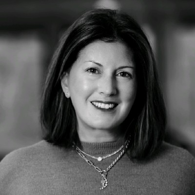 Headshot Kelly A Ford
