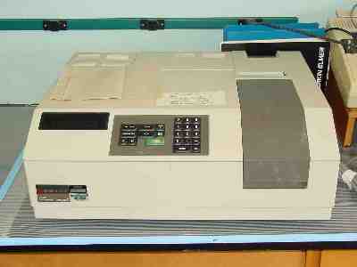 Perkin Elmer Lambda 2 Spectrophotometer