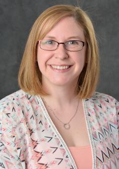 Professional headshot of Lindsay Burns