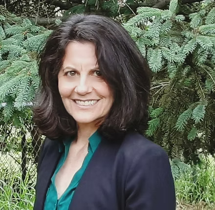 Professional Headshot of Jane Evarian