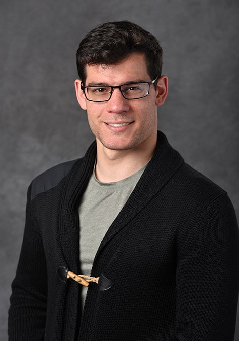 Professional Headshot of Justin Scott