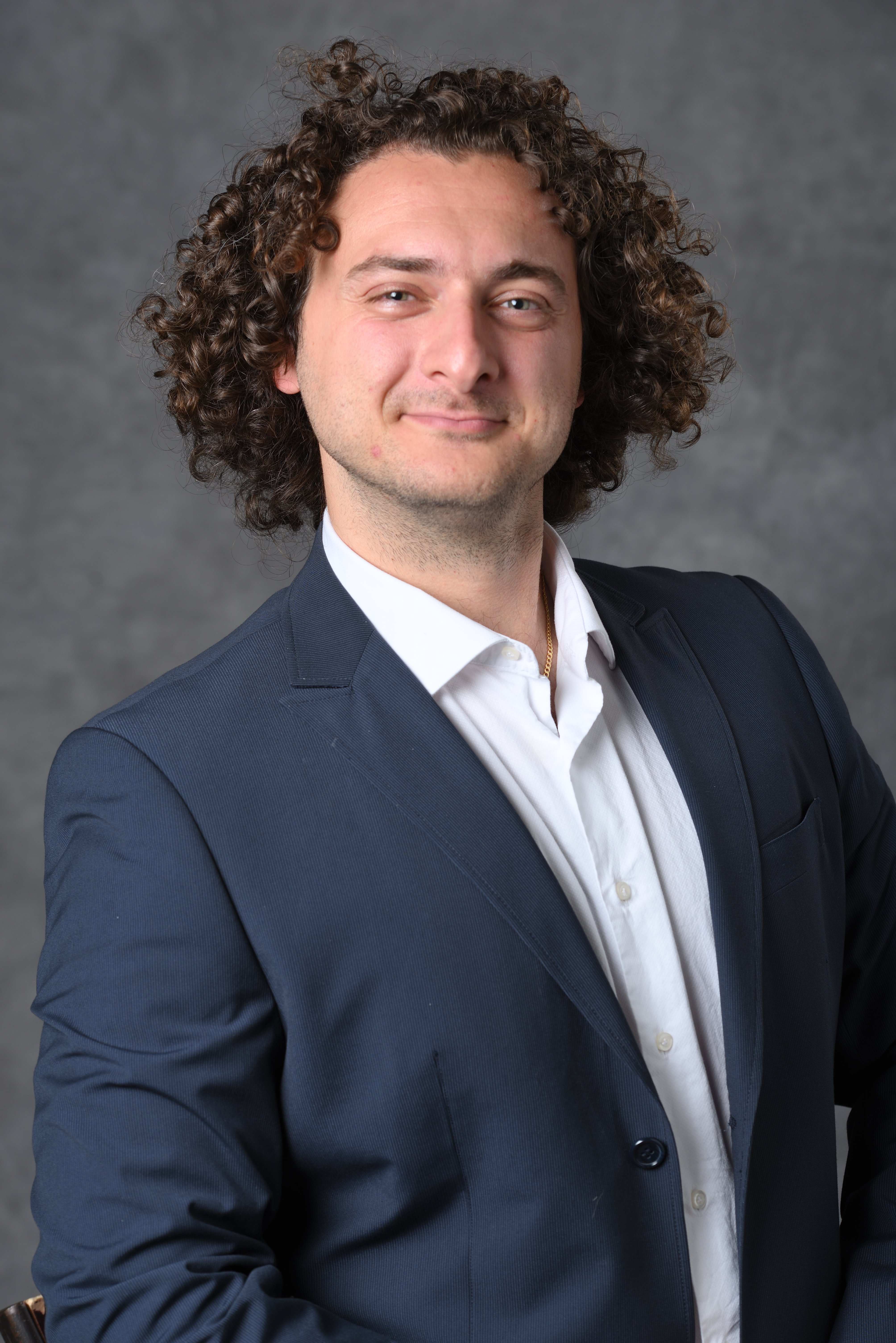 Professional Headshot of Luciano Silvestri