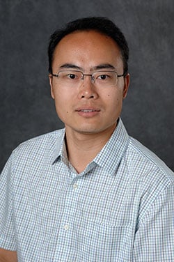 Headshot of Jianrong Wang