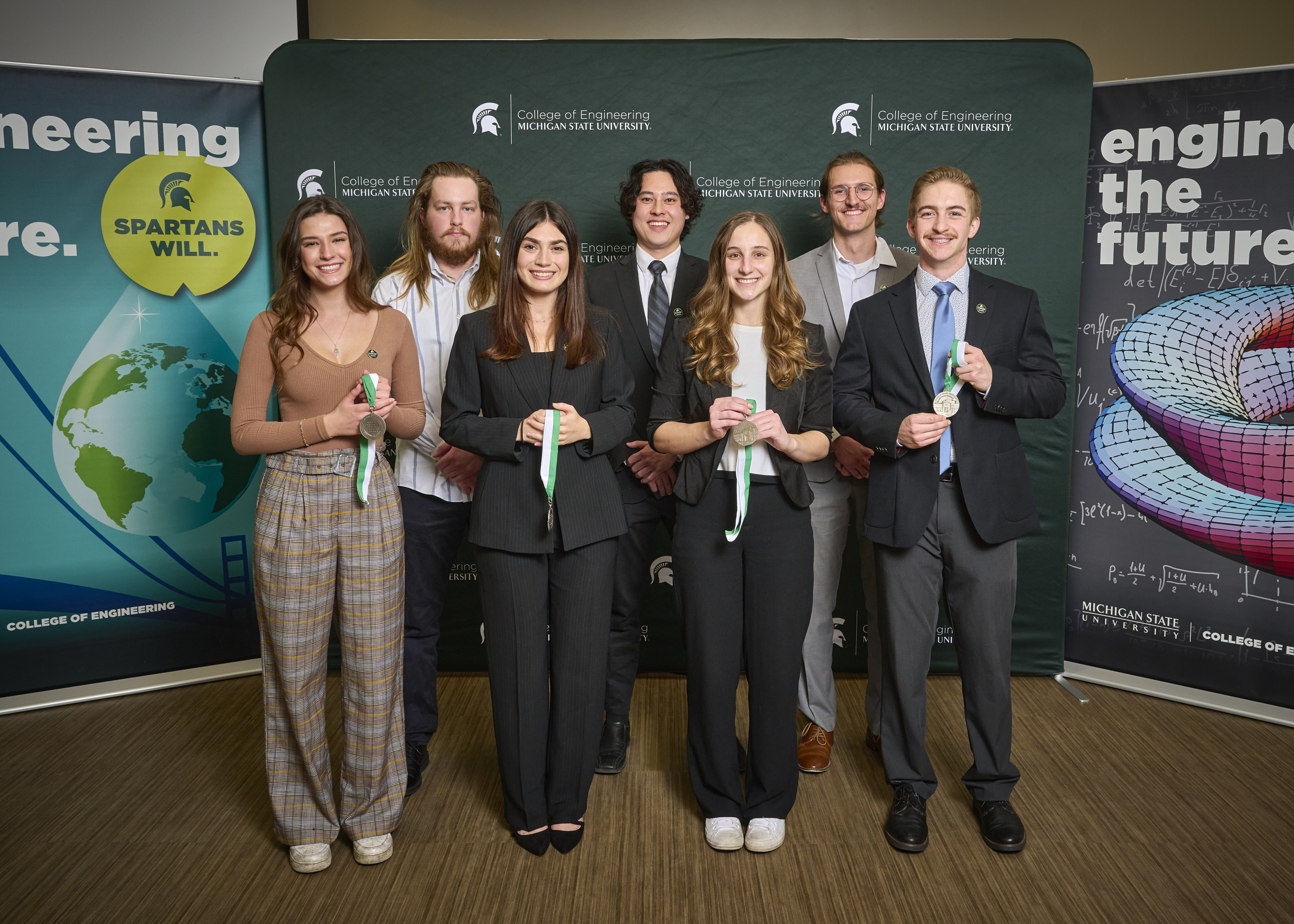 Angelina Suchoski, Bobby Armstrong, Alexandria Furchi, Alex Morely, Miriam Riviera, Kevin Sachs, Jake Pozar Project: The team helped seven other teams create plans for Consumers Energy’s new Lansing Operations Center. Each team of students had to focus on one aspect of the project. The proposed site for the center is currently 78 acres of mostly undeveloped land.