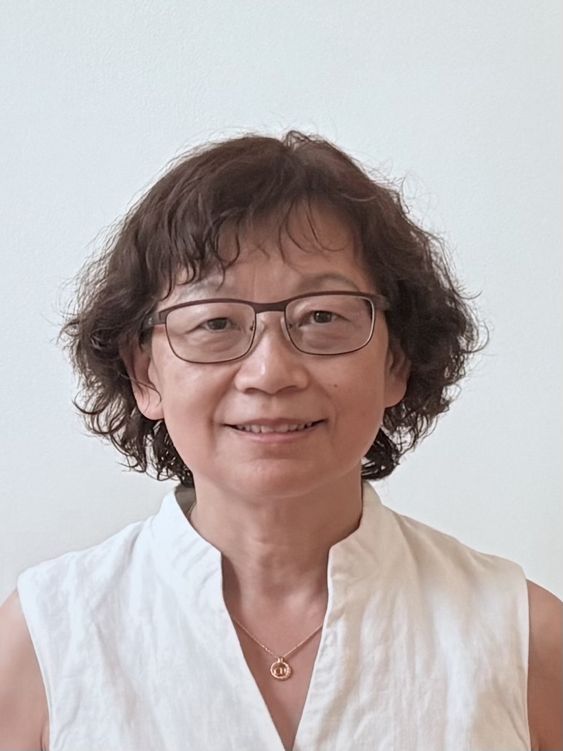 Cheri Deng headshot