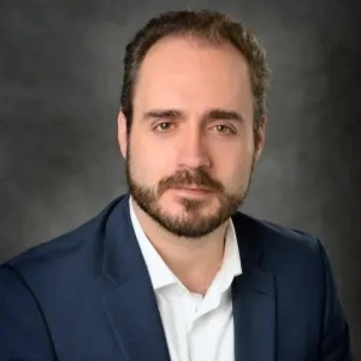 Professional Headshot of Aitor Aguirre