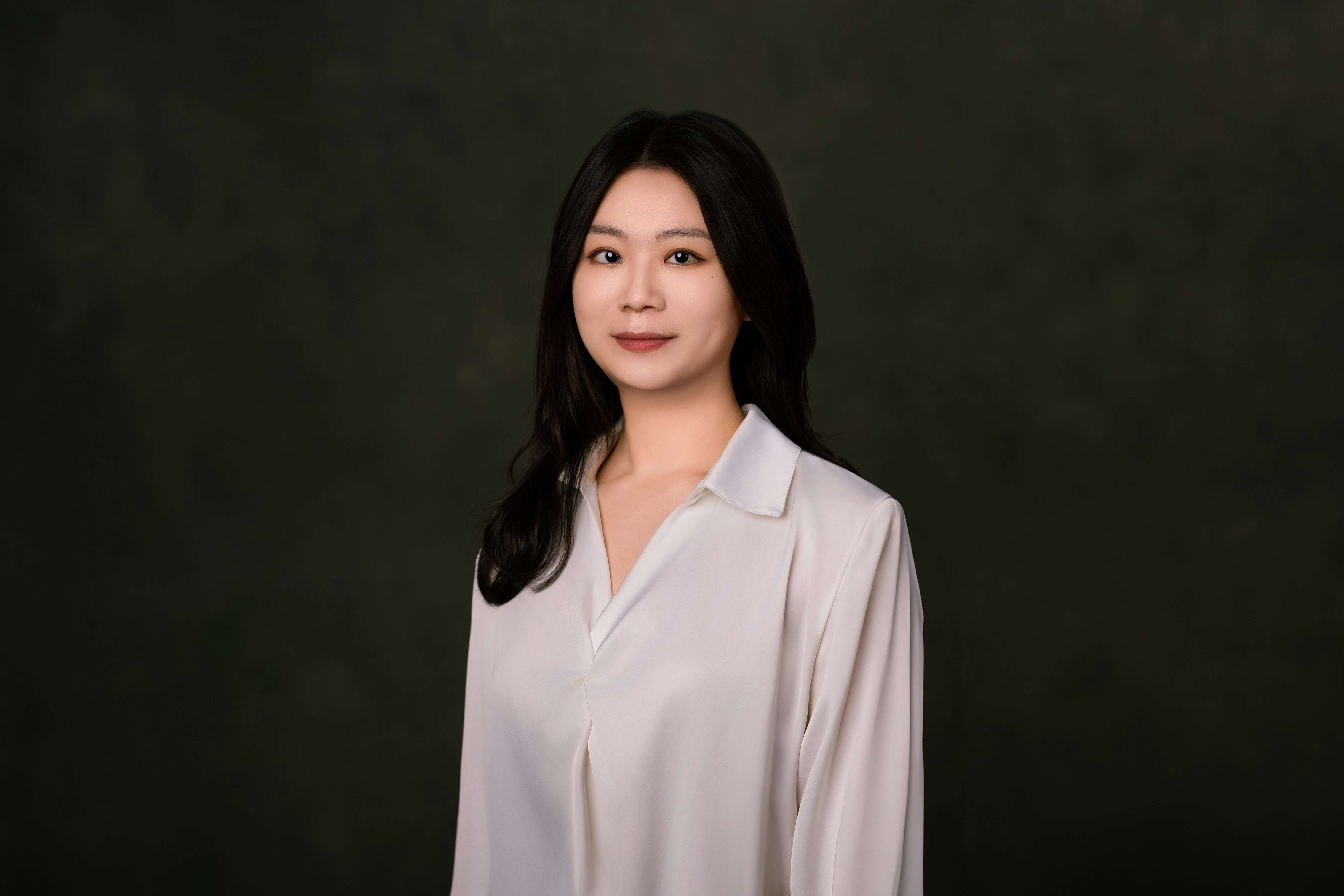Headshot of Kexin Feng. 