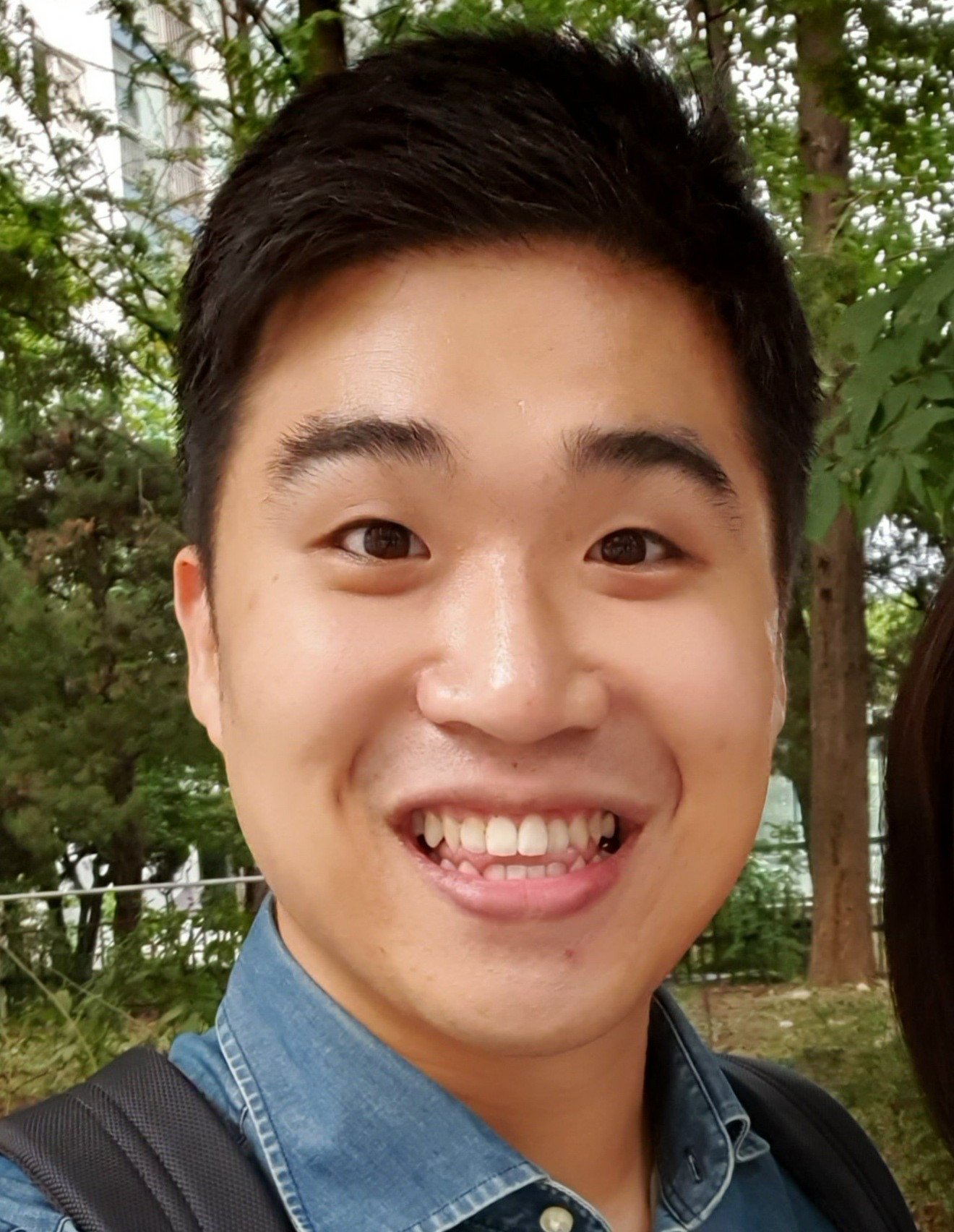 Headshot of Nicholas Yi.