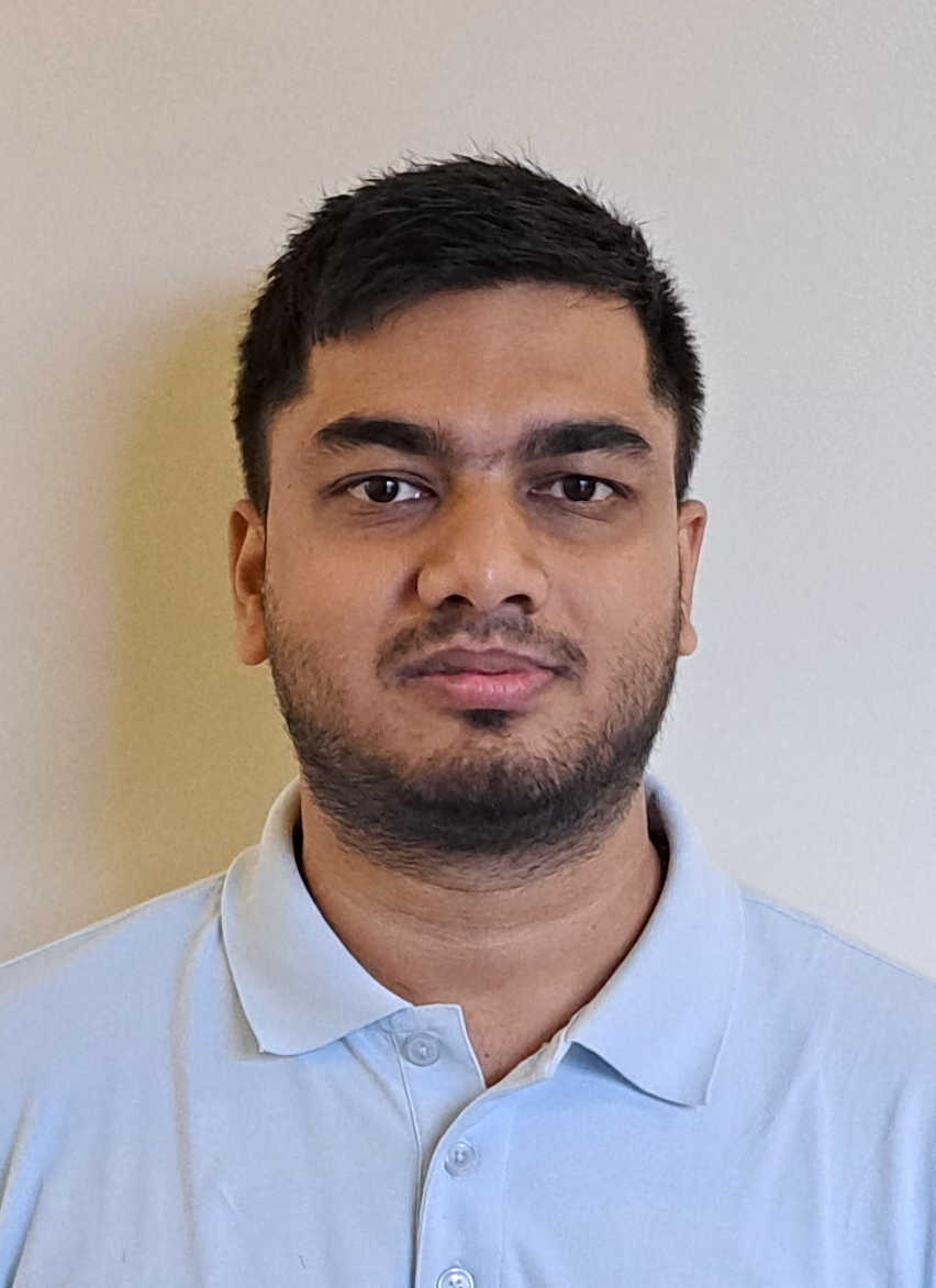 Headshot of Mahir Rahman.