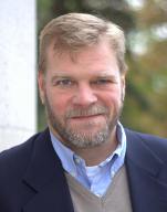 Headshot of Thomas Jeitschko. 