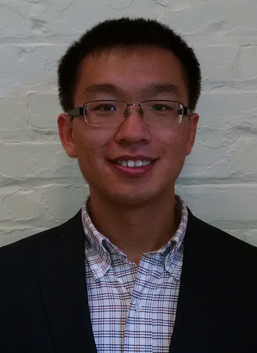 Headshot of Hanzhe Zhang.