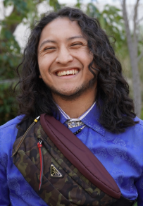 Joshua Vicente headshot
