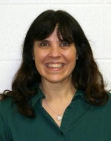 Headshot of Heidi Foxworthy.