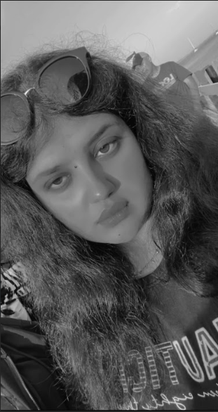 Headshot of Zainab Alsalihi.