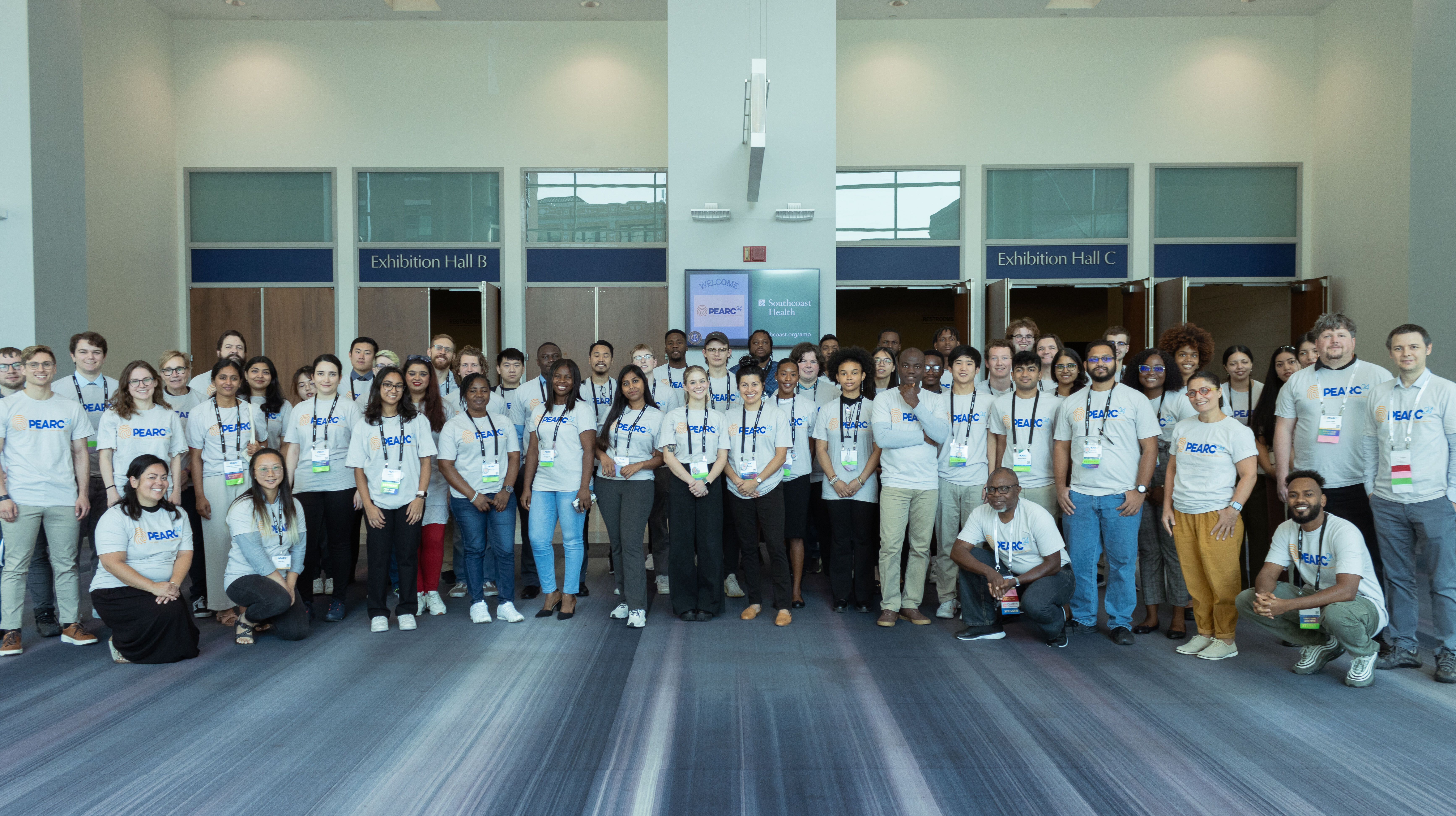 Large group of students that participated in the PEARC24 Hackathon