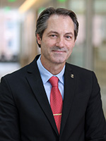Andre_Bachmann_150