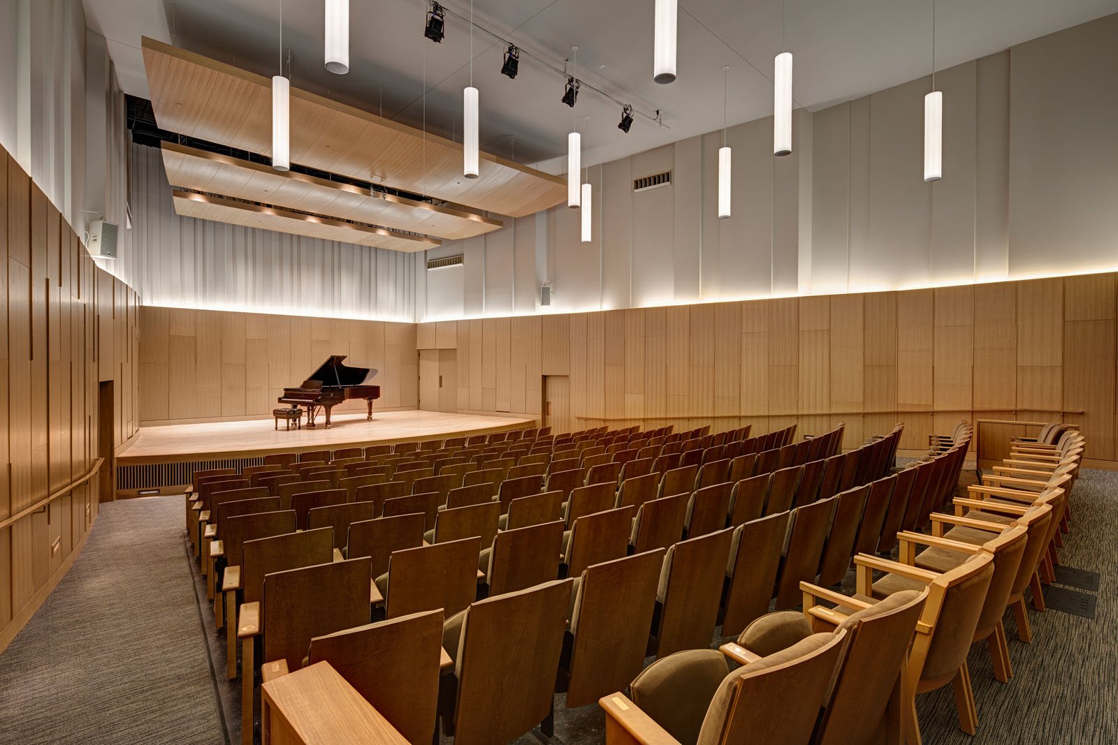 bora_CookRecitalHall_01