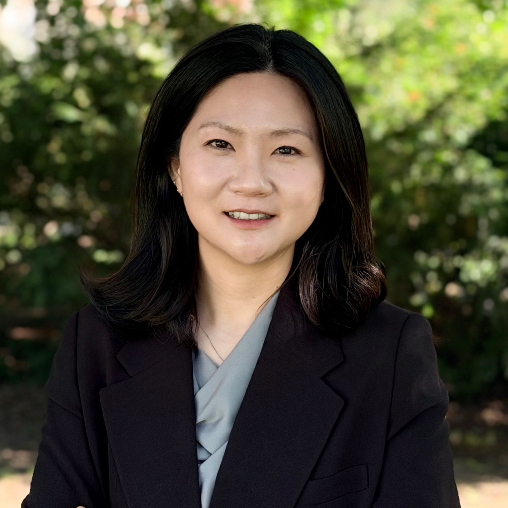 Younghee_Son_headshot_jmc_square