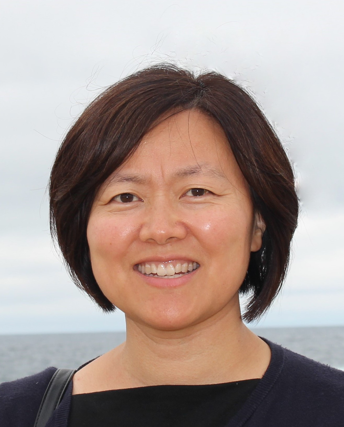 Headshot of Chun Susan Zhu.
