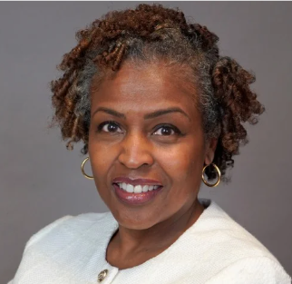 leadriane roby headshot
