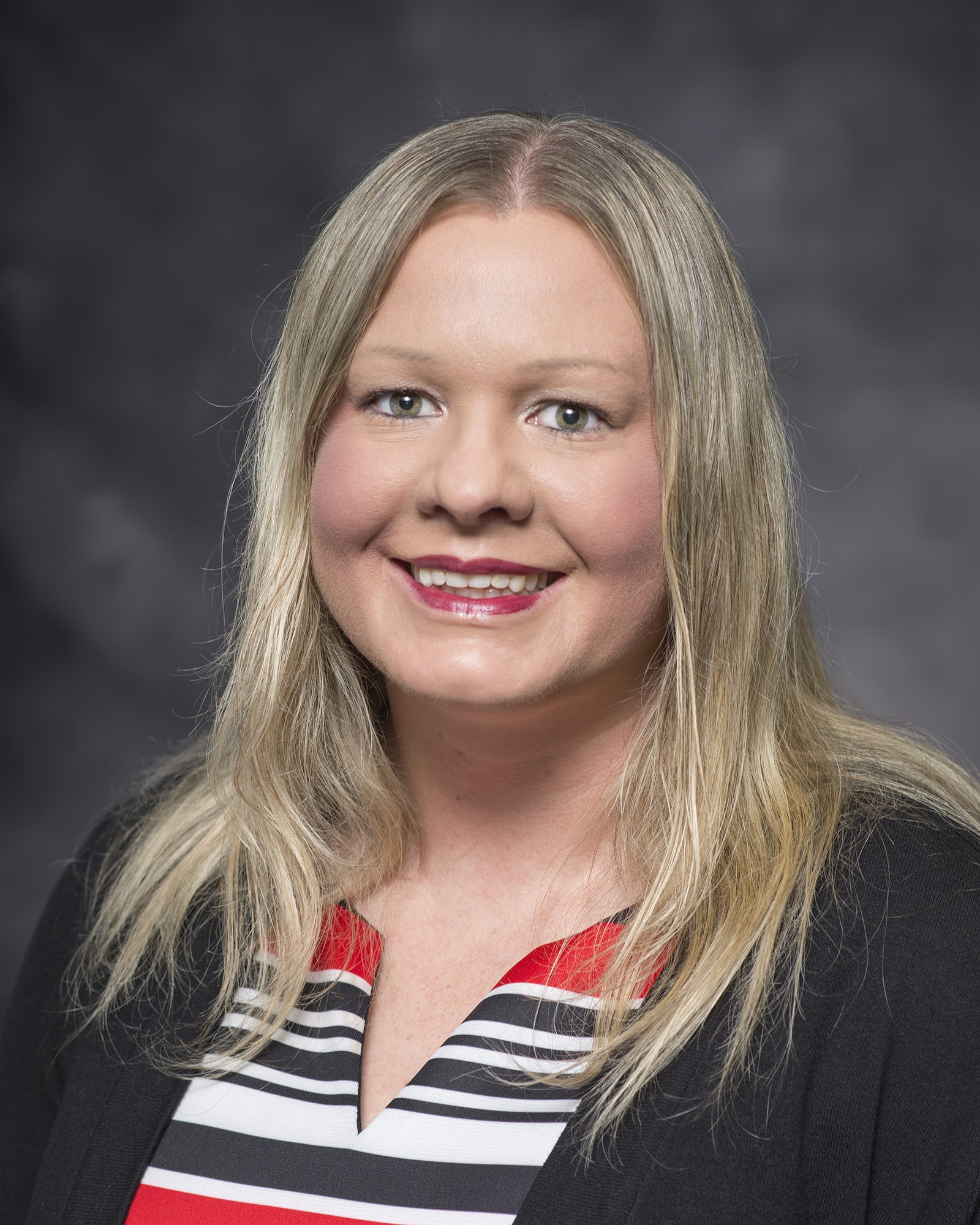 Headshot - Donna Malaski