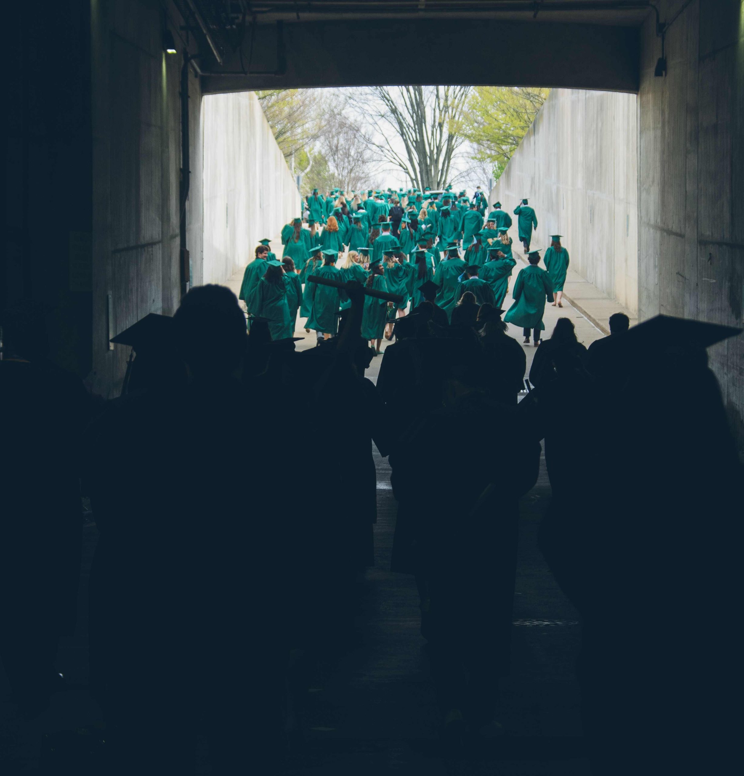 20220508-ced-commencement-2948-smaller-low-quality