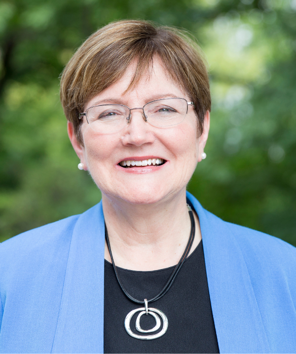 austin-ann-aside-600x717