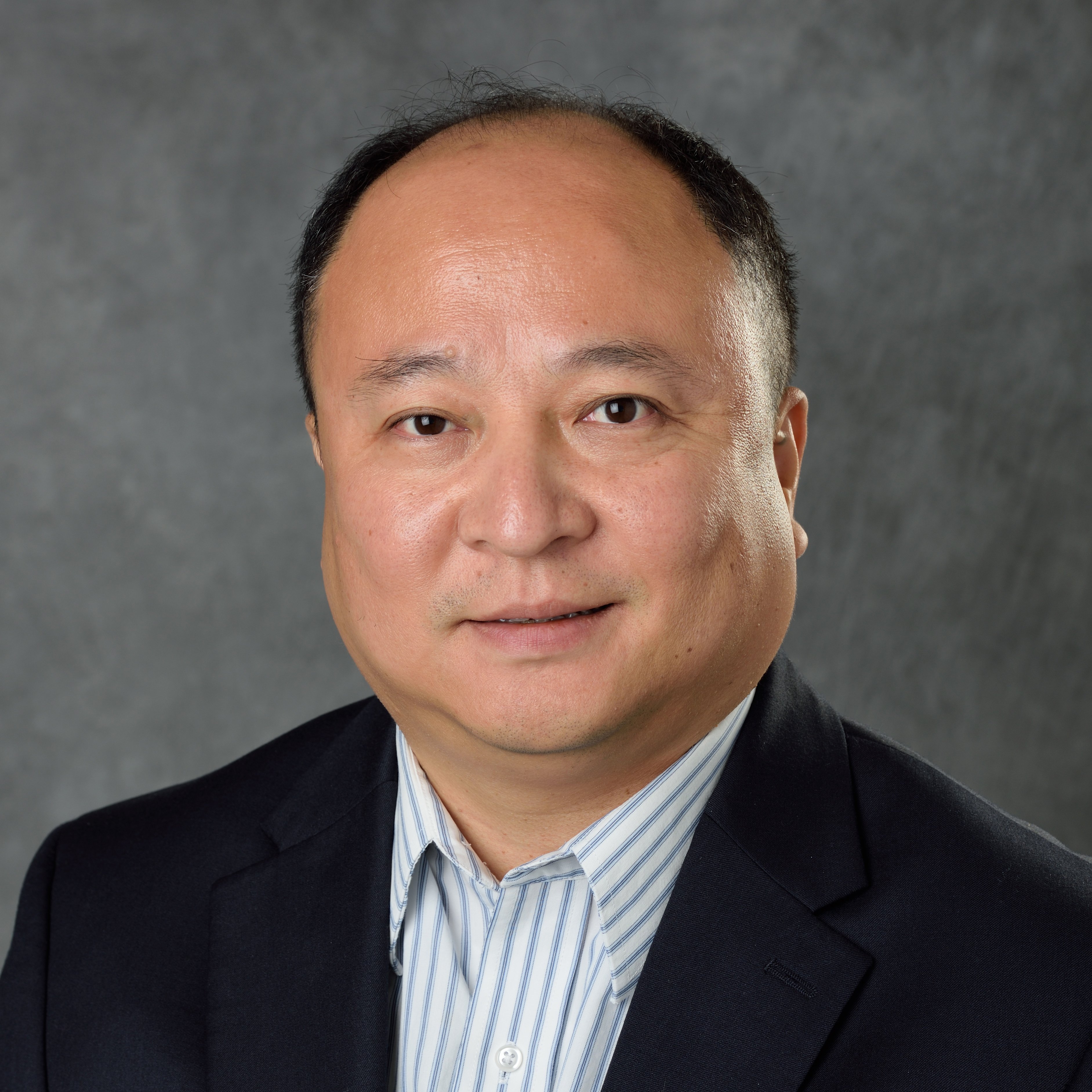 Professional Headshot of Ilsoon Lee