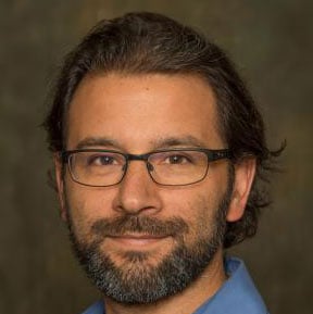 Professional Headshot of Ricardo Mejia