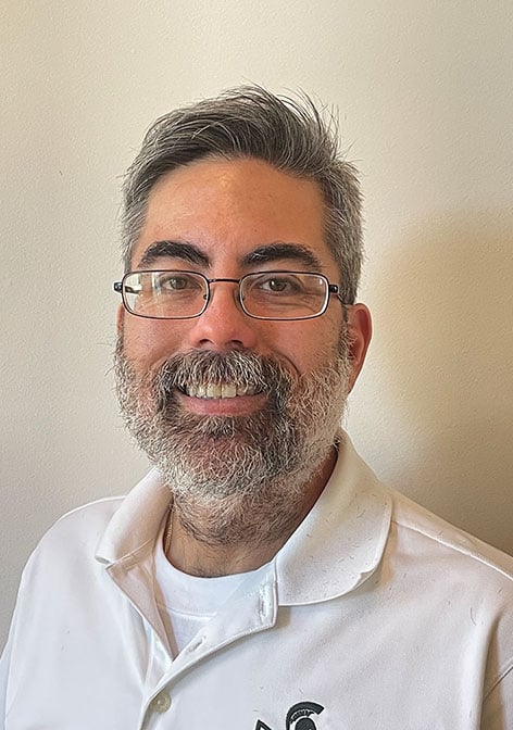 Professional headshot of Nestor Deocampo