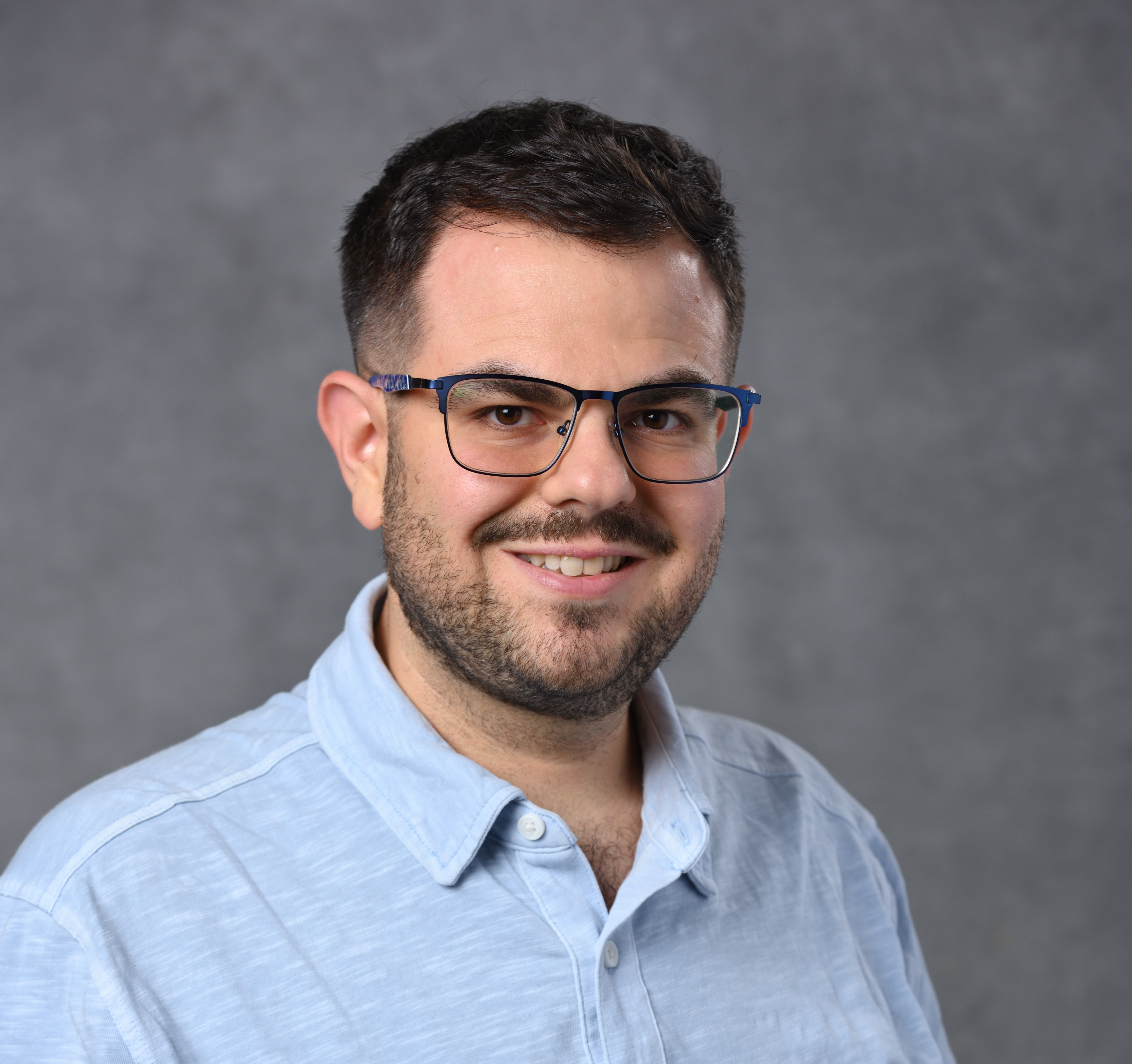 Professional Headshot of Nir Dayan
