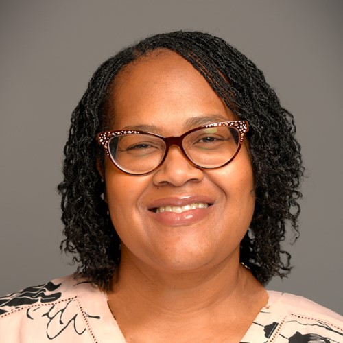 Professional Headshot of Angie Qawwee