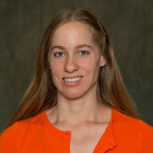 Professional Headshot of Ekaterina Rapinchuk