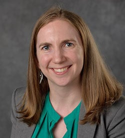 Professional Headshot of Elizabeth Munch