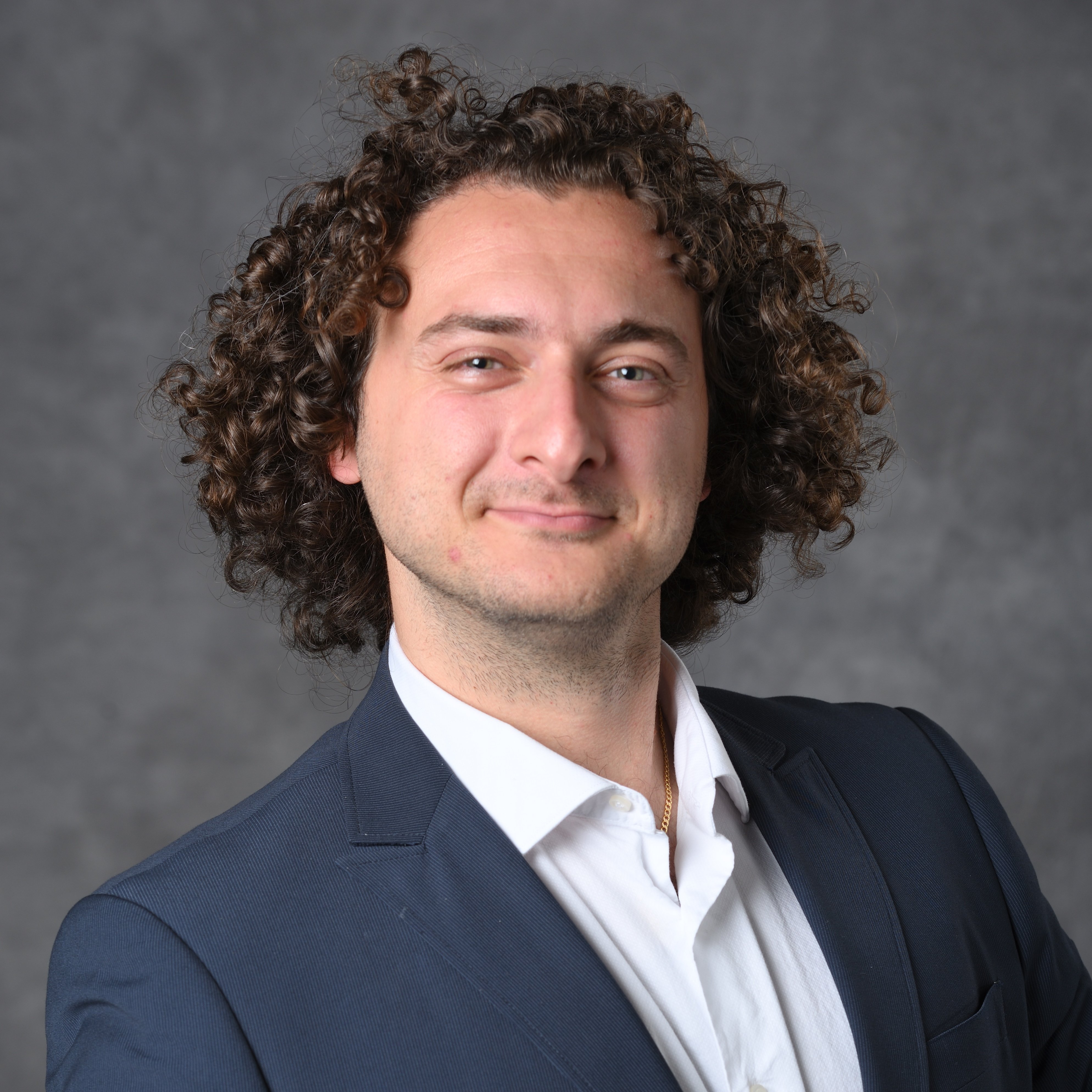 Professional headshot of Luciano Silvestri