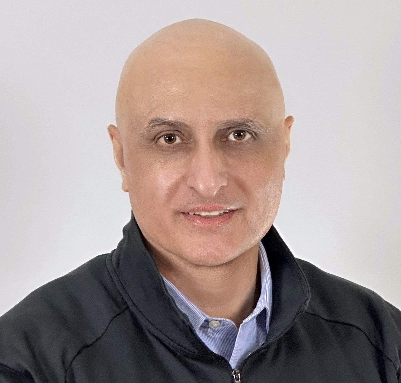 Professional Headshot of Navid Yazdi