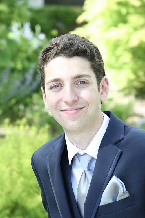 Maxwell Joyce has a mechanical engineering preference.