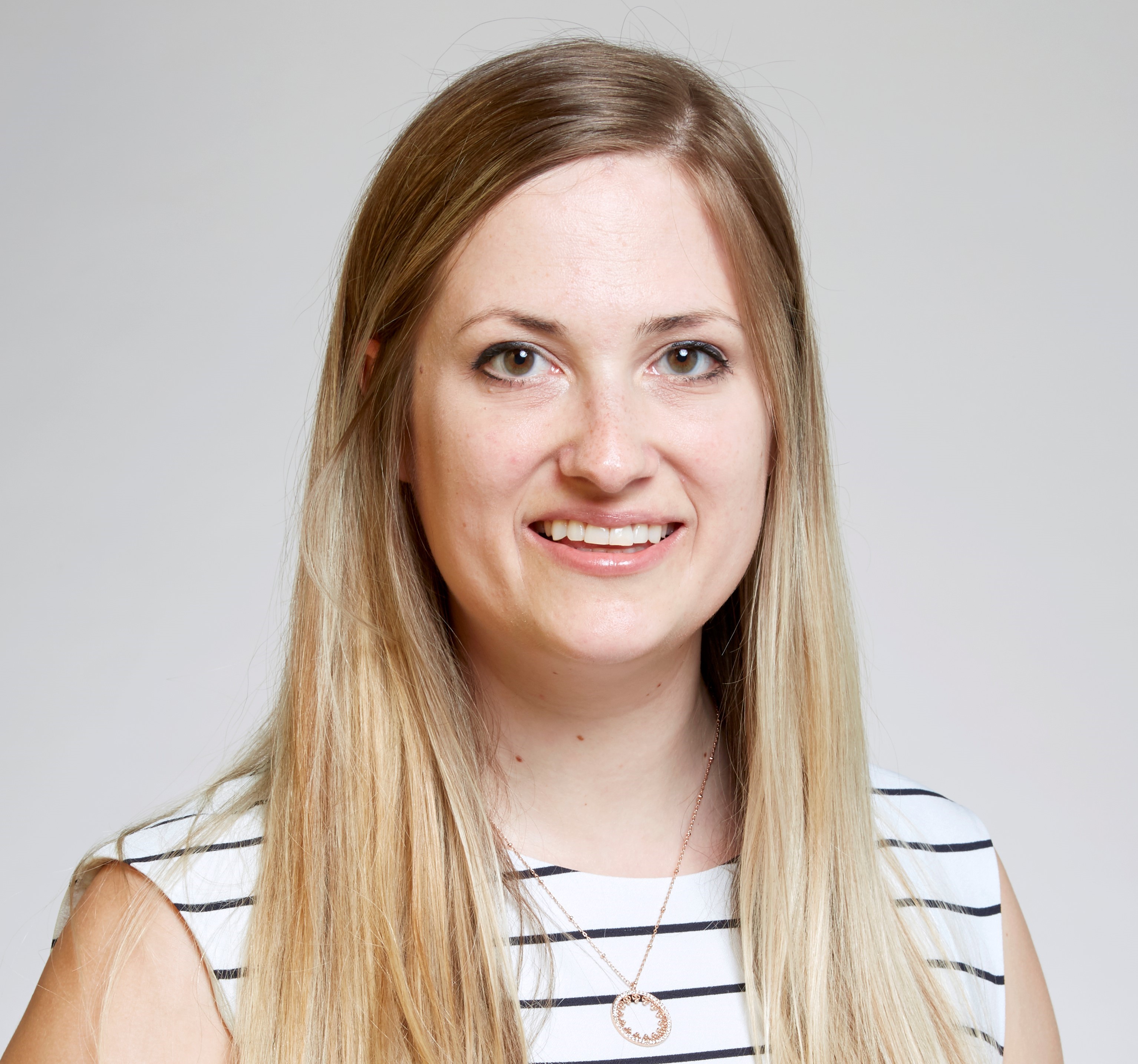 Professional Headshot of Shannon Nicley