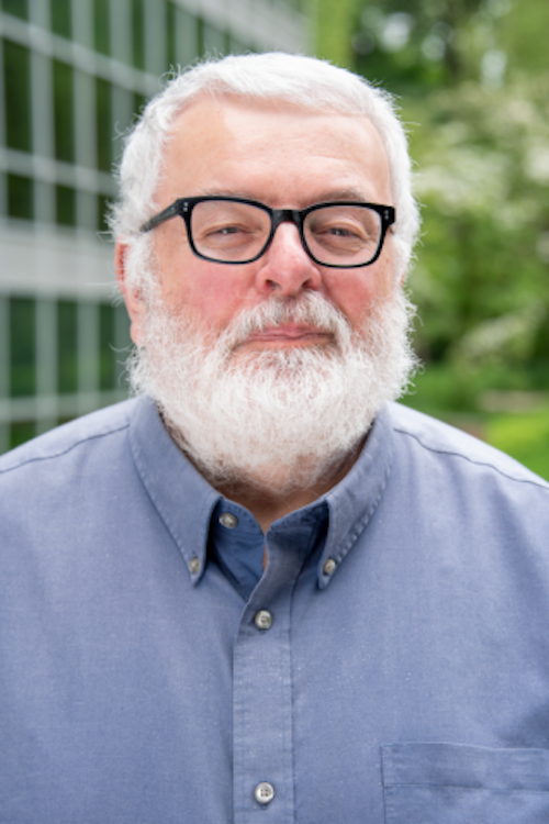 Tom Volkening Headshot