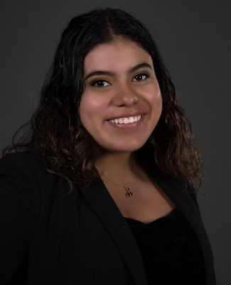 Professional Headshot of Leah Flores-Cabrera