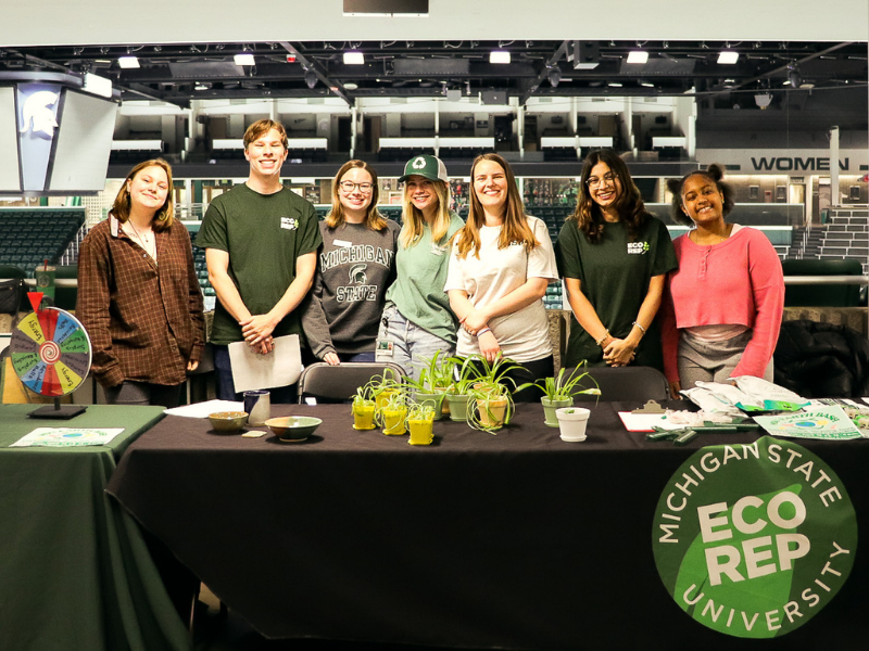 Image features Eco Rep students at tabling event