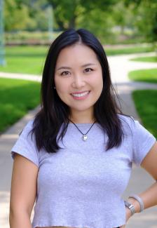 Headshot of Lucinda Huang.