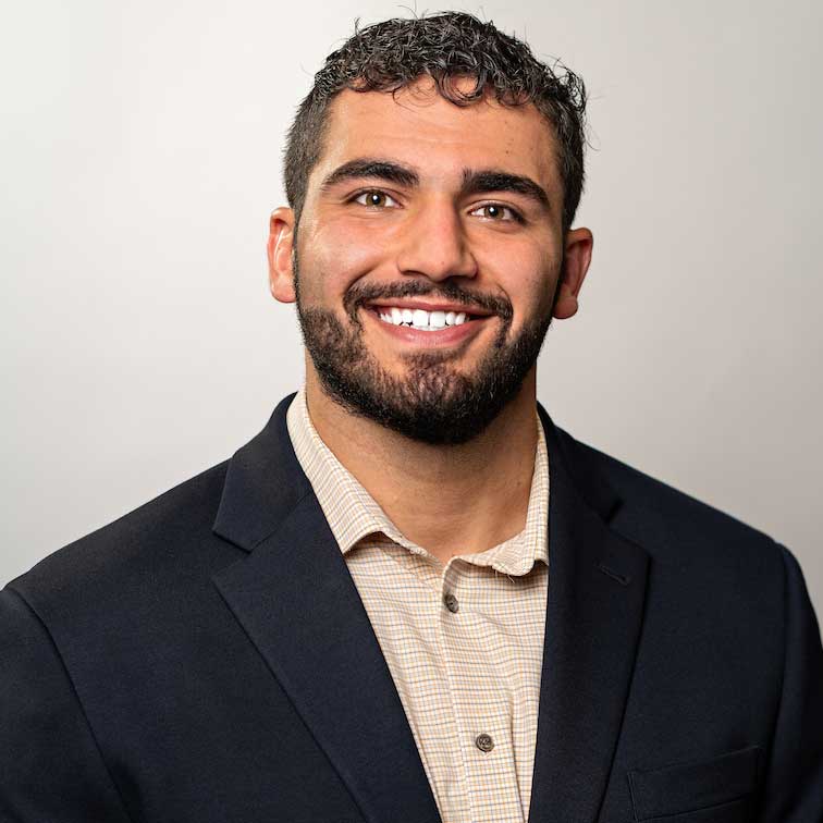 Portrait: Christopher Dabish