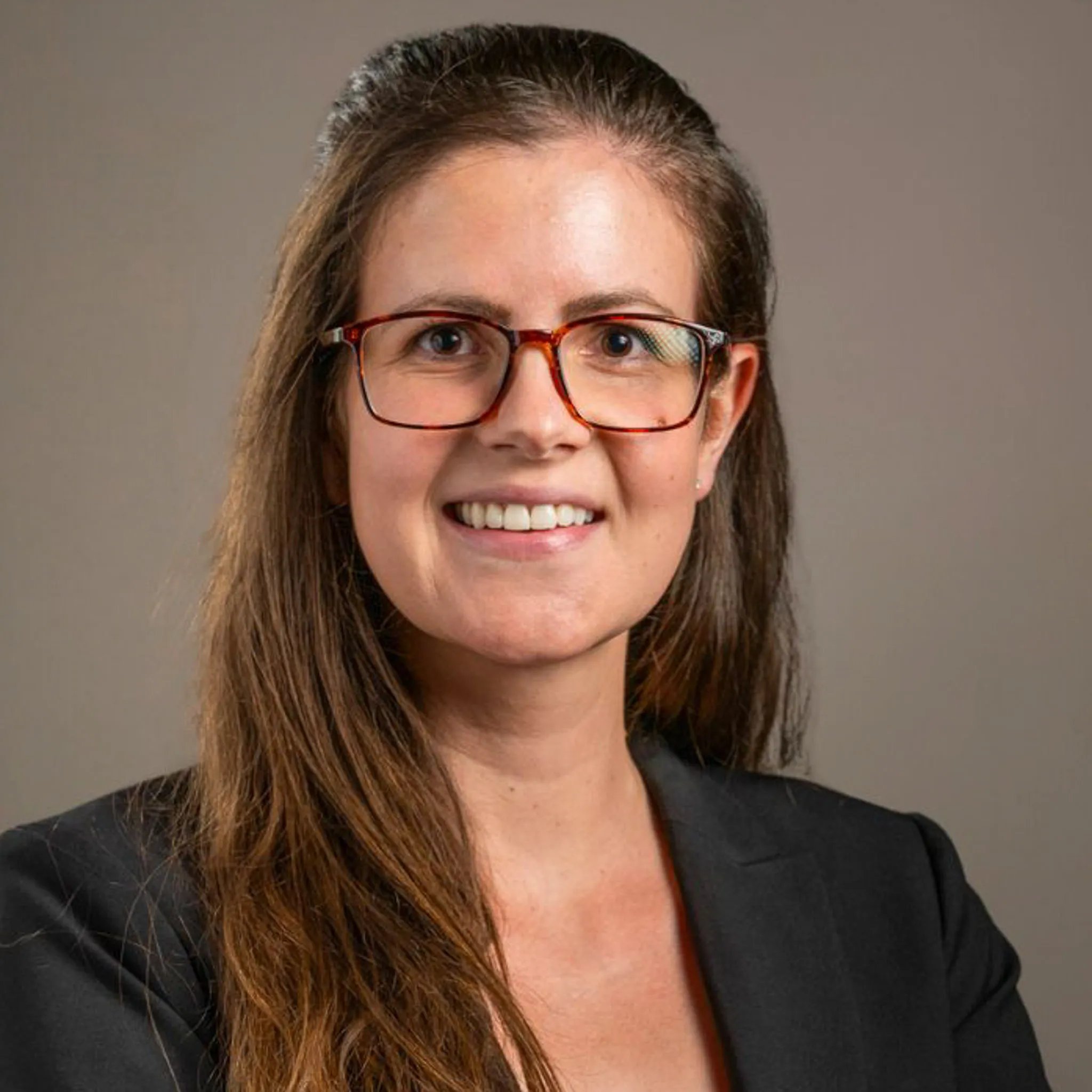 Hazzard-vivienna-msu-1x1