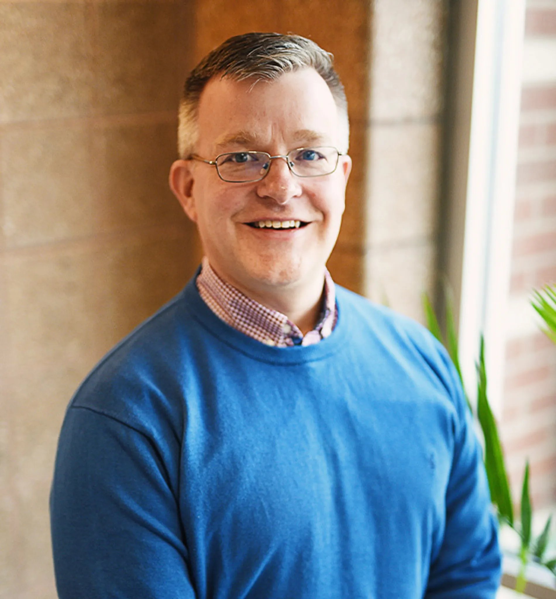 Luyendyk-James-msu-1x1