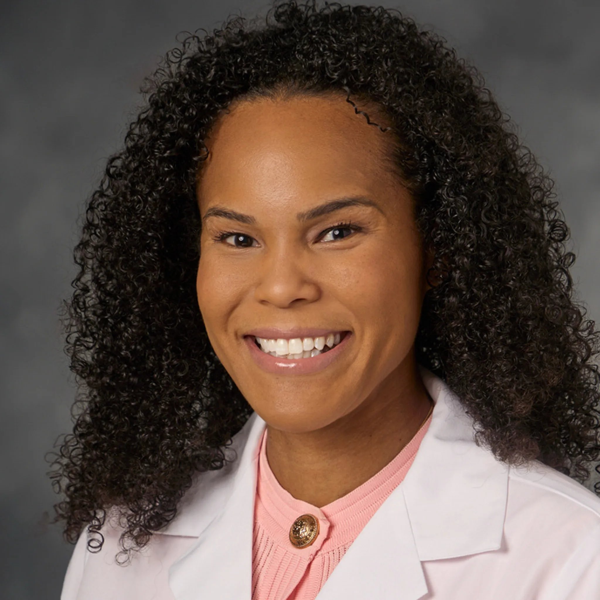 Swain-Monique-hf-1x1