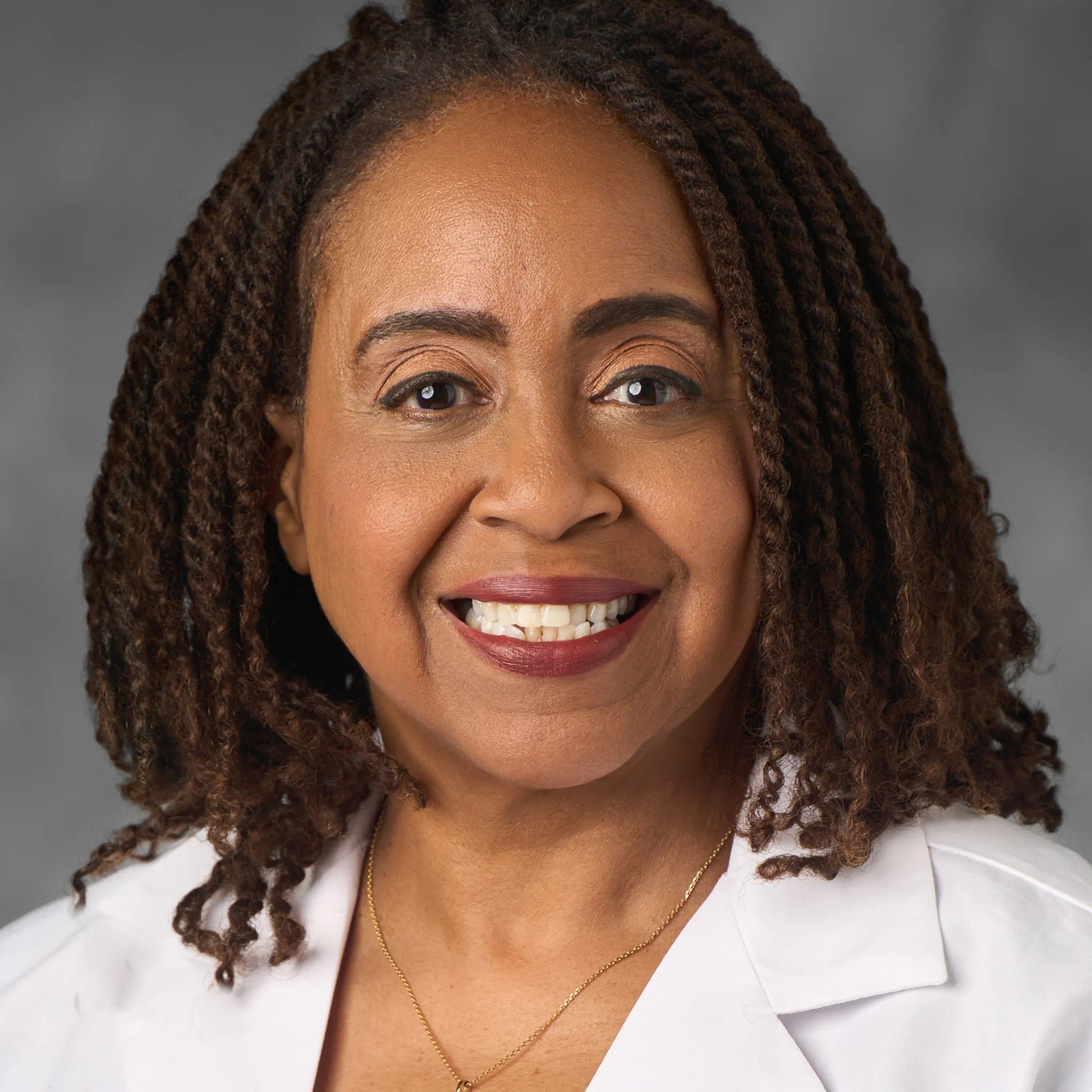 Walker-Eleanor-hfh-1x1